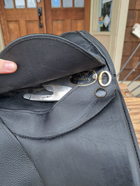 18" Borne Ambassador Dressage Saddle