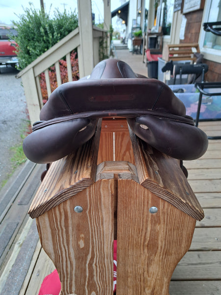 18" CWD SE12 Cross Country jumping saddle