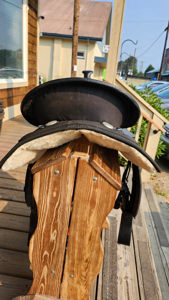 ON TRIAL 16" King Series Synthetic Gaited Western Trail Saddle