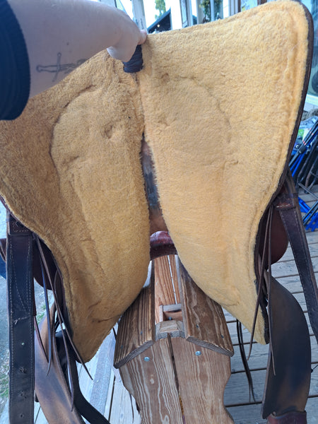 16" SRS Saddlery Cutter Saddle