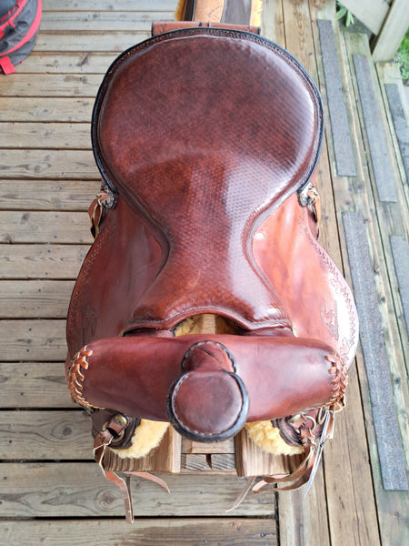 15.5" Synergist Trailwestern Saddle