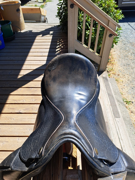 18.5" Borne Dressage Saddle
