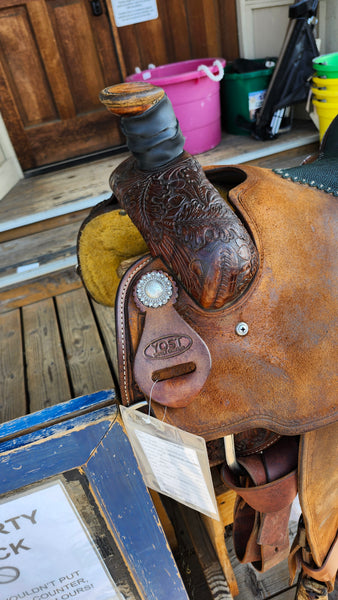 16" Yost Roping Saddle