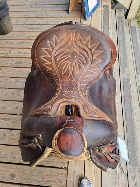 16" Hereford Roughout Roper Saddle