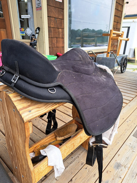 Tough 1 Soft Saddle