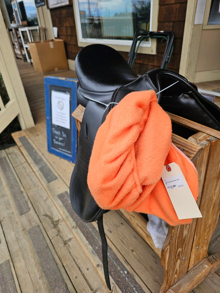 18" HDR Dressage Saddle