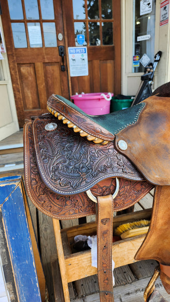 16" Yost Roping Saddle