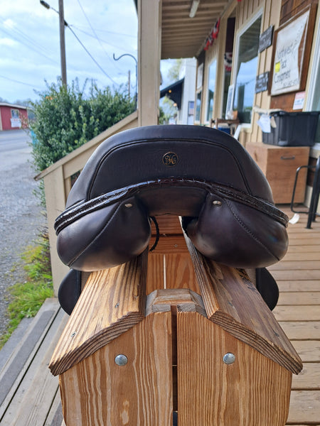 18" Peter Horobin StrideFree Melbourne Monoflap Jump Saddle