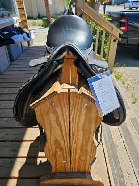 17" Collegiate Dressage Saddle