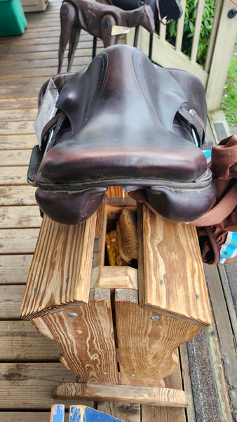 ON TRIAL 17.5" Volatire Palm Beach Jumping Saddle