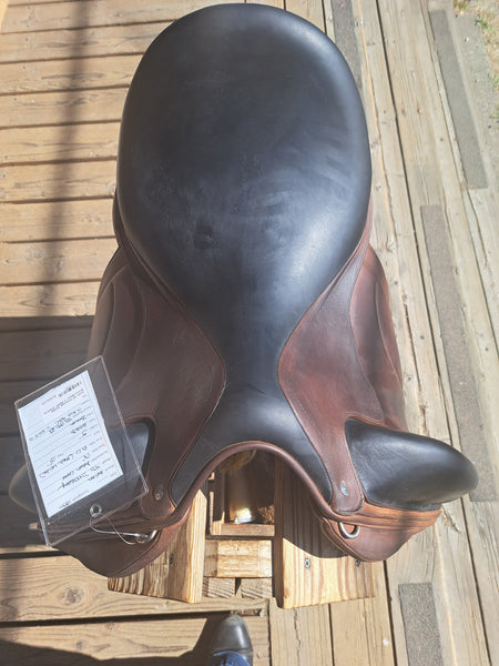 17" Arion 4D Monoflap Dressage Saddle