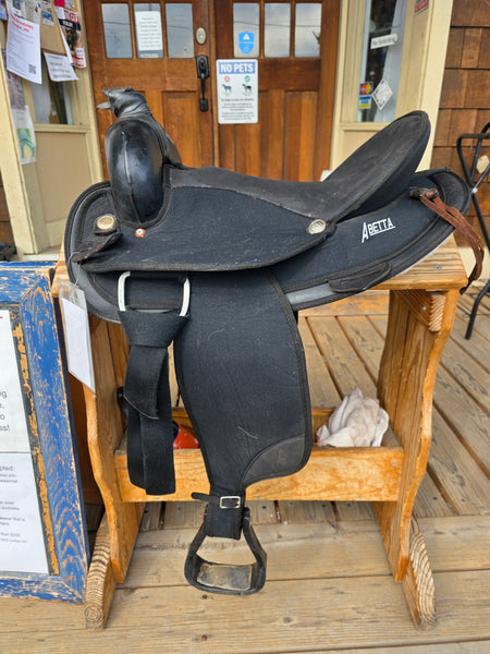 16" Abetta Western Saddle