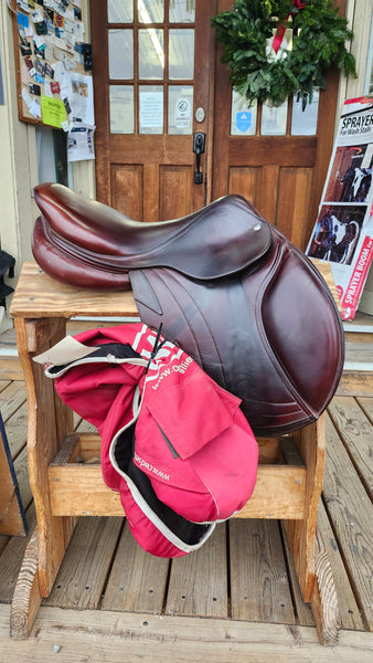 17.5" CWD SE01 Close Contact Jump Saddle