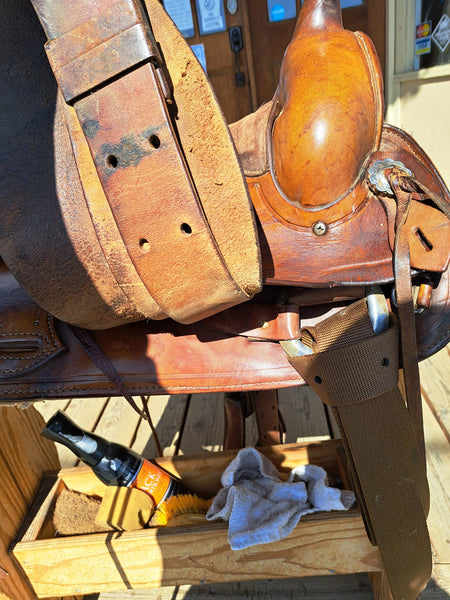 15" Simco Western Saddle
