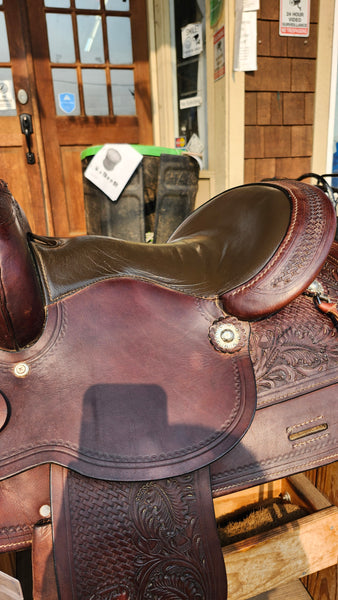 13.5" Royal King Youth western saddle