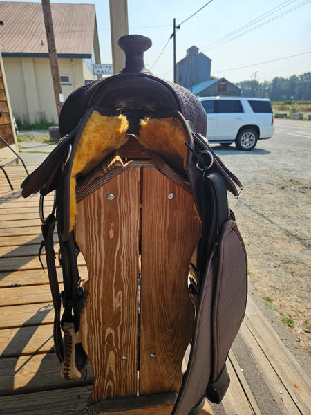 16" Crates Western Cordura Trail Saddle