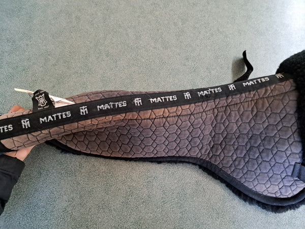 Mattes Fleece Half Pad - Large
