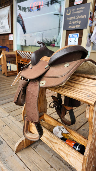 10" King Series Synthetic Western Saddle