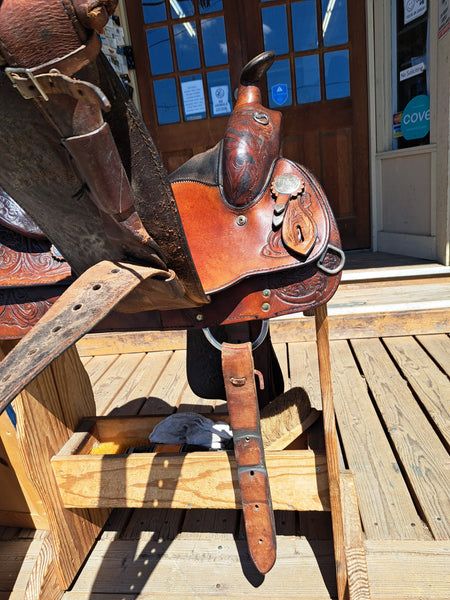 15.5" Crates Western Equitation Show Saddle