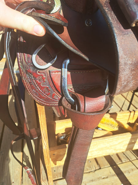 16" Rocking R Cutting Saddle