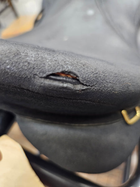 18" Wintec 2000 All Purpose English Saddle