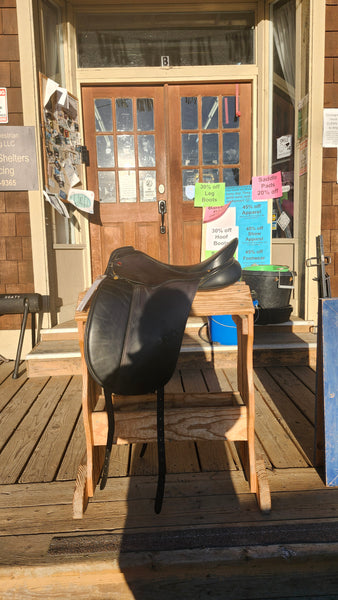 17.5" Albion SL Dressage Saddle