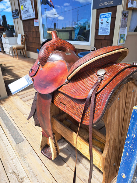 15.5" Circle Y Reining Saddle