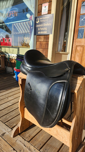 18" Parelli Fluidity General Purpose Saddle