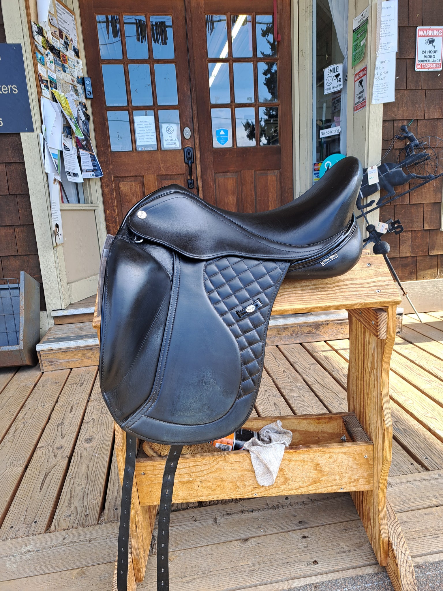 18" Mac Rider Exclusive Dressage Saddle