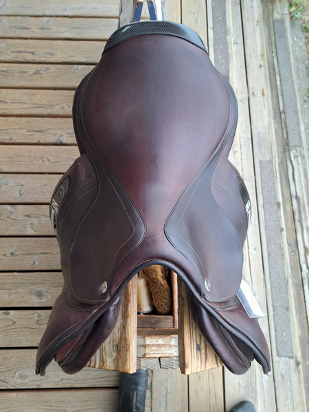 17.5" CWD 2Gs Dynamick Jumping Saddle
