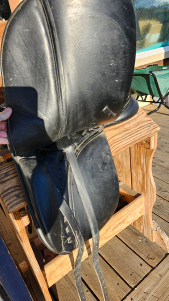 17" Circuit Dressage Saddle