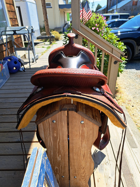 15.5" Crates Classic Reining Saddle