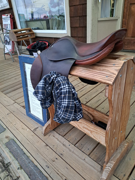 17.5" Tad Coffin Close Contact Saddle