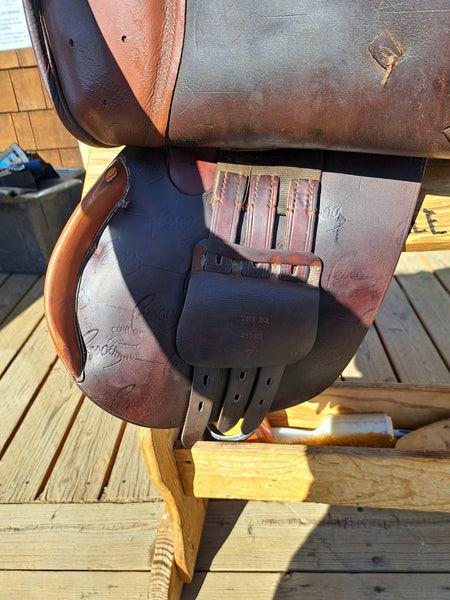 17" Pessoa The Eq Jumping Saddle