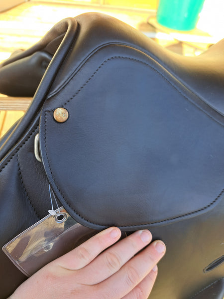 16.5" Macel Rafale S Monoquartier Jumping Saddle