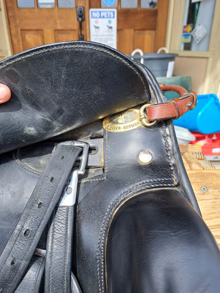 17.5" Kieffer Wall-Street Dressage Saddle