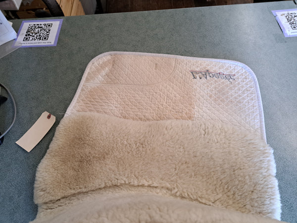 L'Apogee Double Back Pad