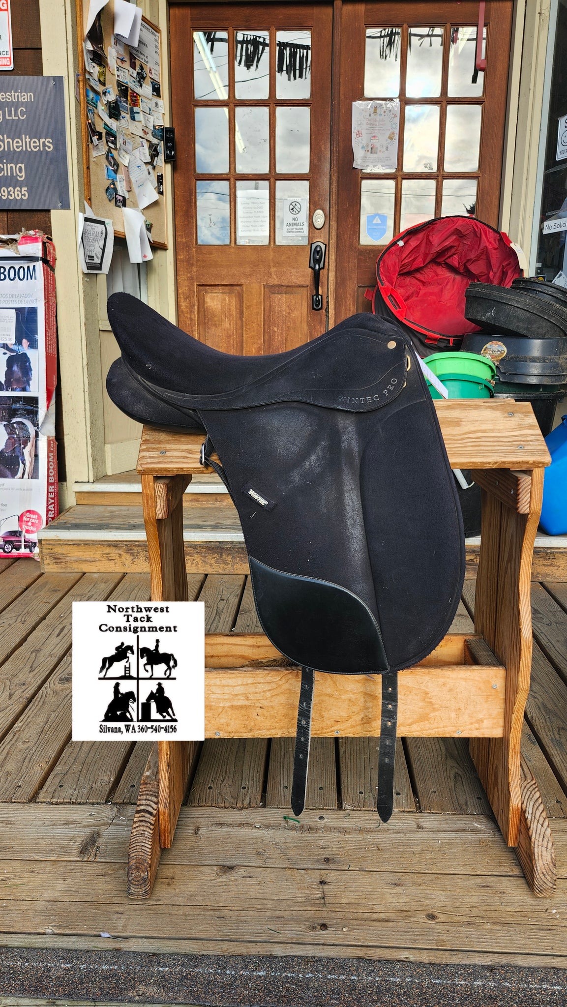 17.5" Wintec Pro Dressage Saddle