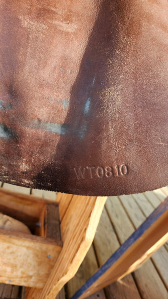 18" Paris Tack Laffite Close Contact Saddle