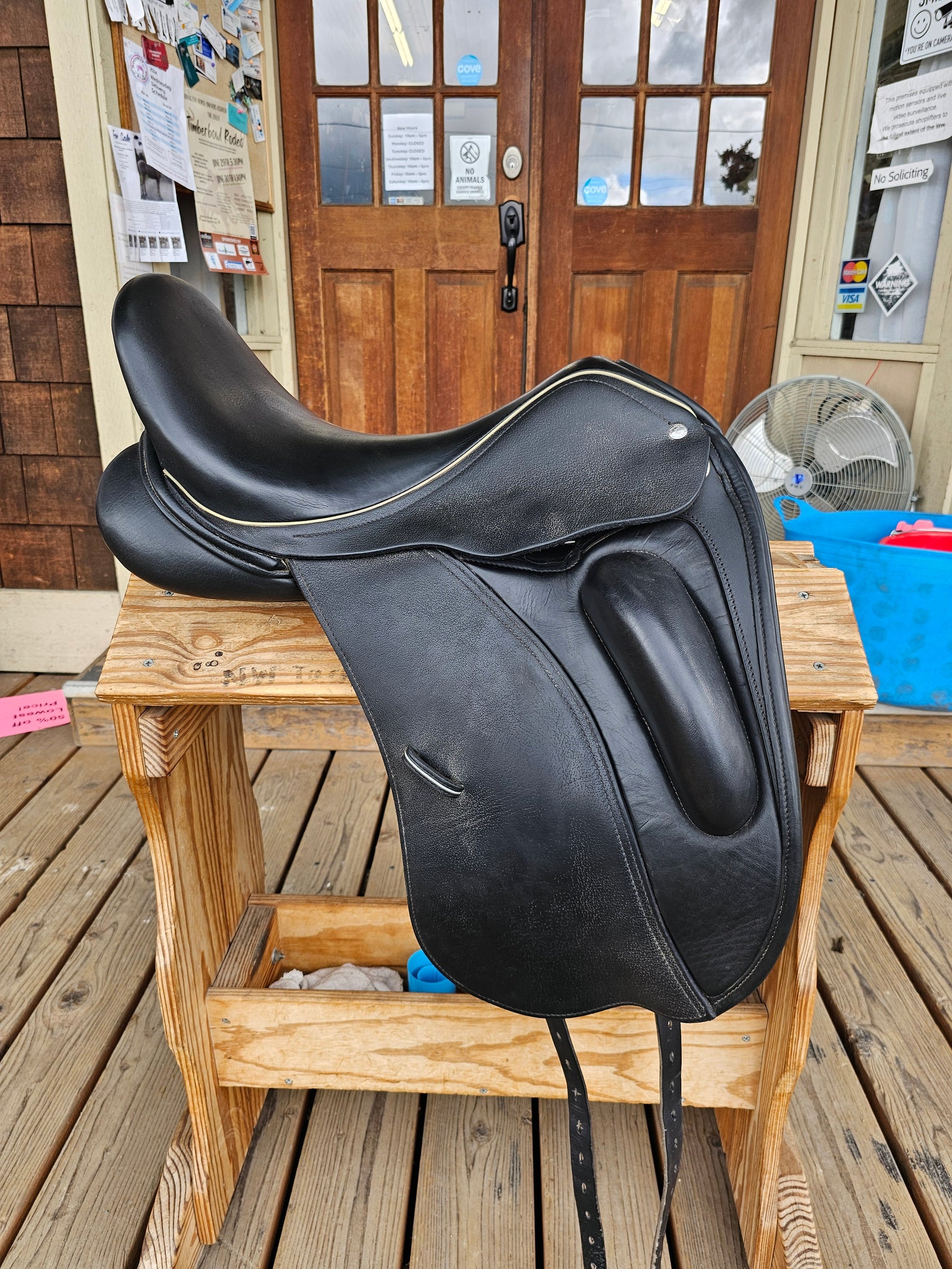 17.5" Custom Saddlery Wolfgang Gemini R Monoflap Dressage Saddle