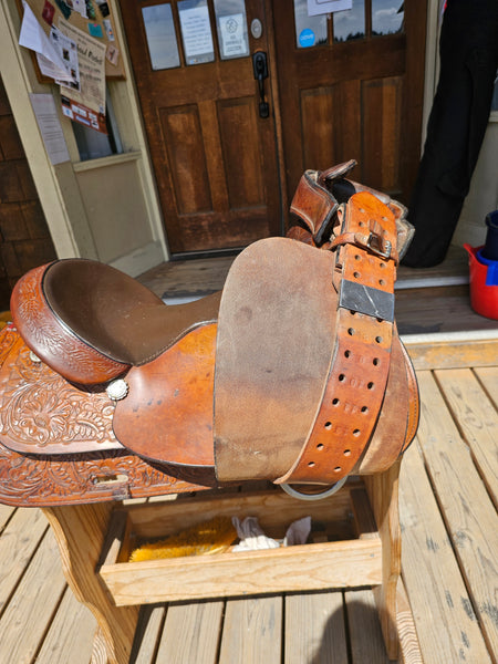 15" Hereford Tex Tan Western Trail Saddle