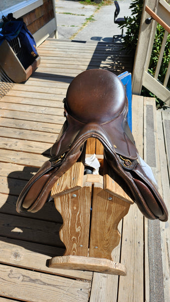 17" Collegiate Ruiz Diaz All Purpose English Saddle