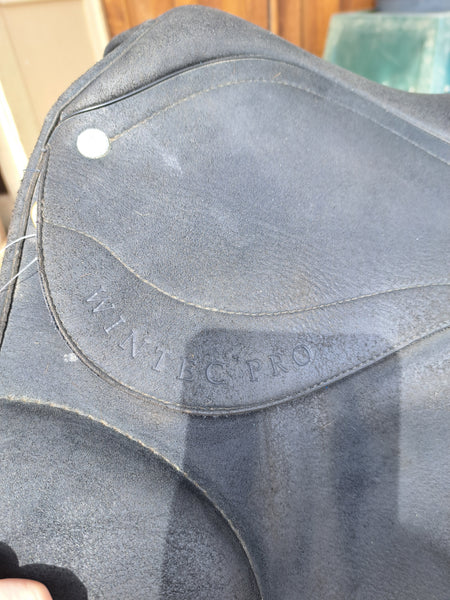 17" Wintec Pro Dressage Saddle