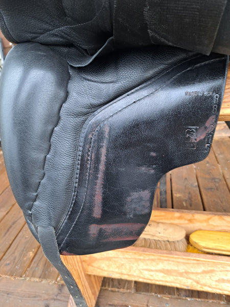 18.5" JRD Custom Dressage Saddle