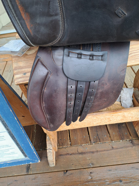 18" Thoroughbred Event English Saddle