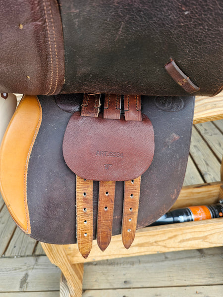 17" Collegiate Art All Purpose English Saddle