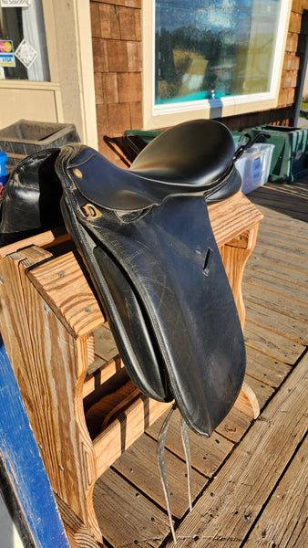 17" Circuit Dressage Saddle