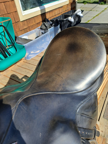 17" Laser Dressage Saddle