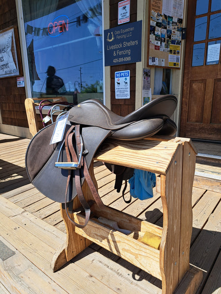 18" Wintec All Purpose English Saddle