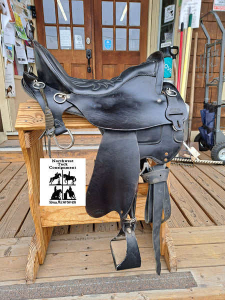16.5" Tucker Vista Endurance Saddle